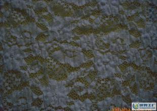 蕾丝与皮革的交融 从弹力蕾丝到皮革销售的产品布局